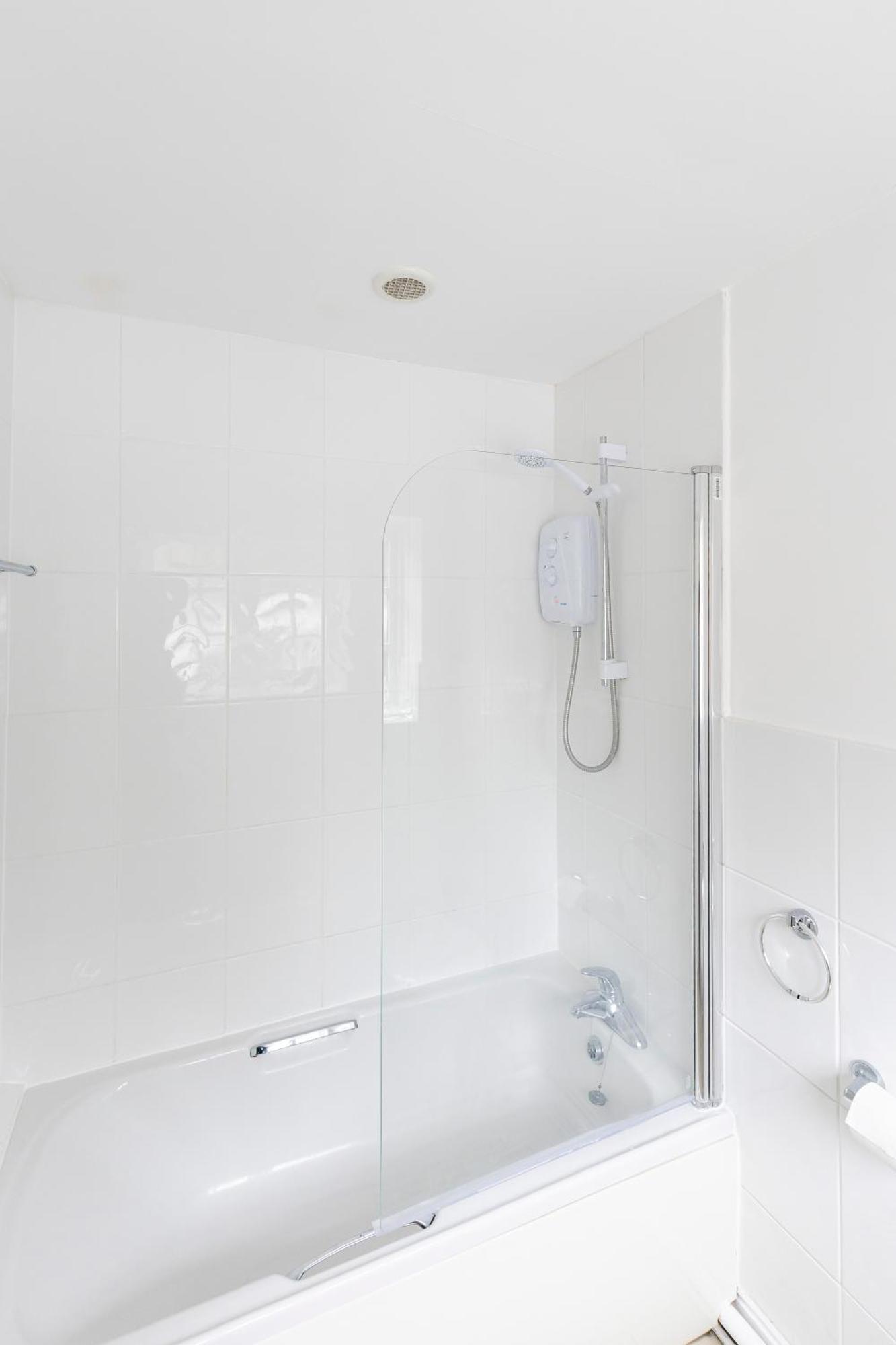 Oyo Blenheim House Otel Etwall Dış mekan fotoğraf